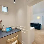 Appartement Parisien Mairie 18